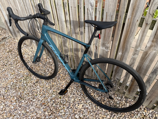Giant Defy Advanced 2 Carbon Road 2026
