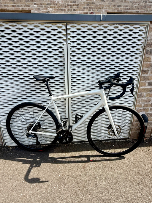 Specialized Aethos Comp 105 Di2 Road 2025
